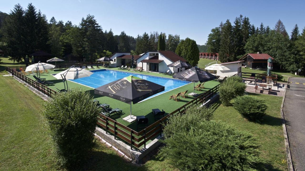 Sporthotel Kacov Экстерьер фото